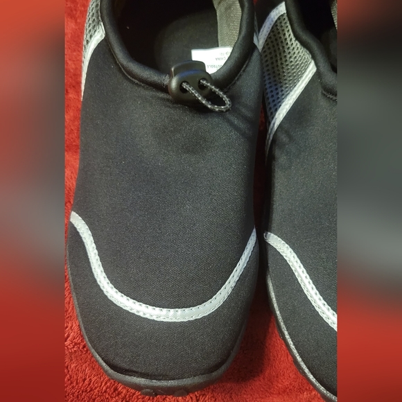 Sun& Sky Men's Black Water (Aqua) Shoes, New With Tags - Picture 5 of 5